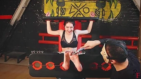 Tickletherapy - Yalta Big Feet Tickling In Stocks